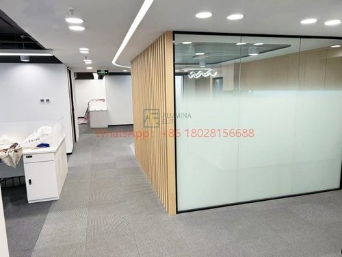 Latest company Solutions about What to Do When Office Glass Partitions Fog Up? Practical Solutions for a Clear Workspace