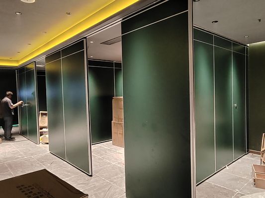Buy OEM ODM Folding Partition Wall Customized For Conference Room Spaces online manufacture