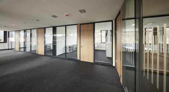 Buy Eco Friendly Office Aluminum Frame Office Partition Wall 3 Years Warranty online manufacture