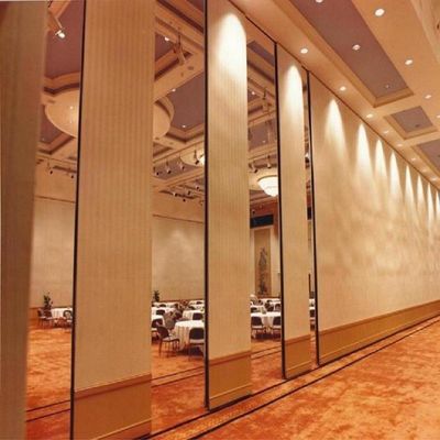 Buy 600mm Element Width Folding Partition Wall Systems for Laboratory Space Management online manufacture