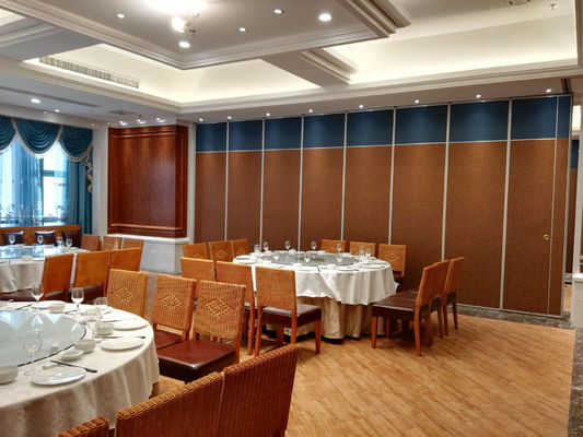 Smooth Operate Hotel Acoustic Folding Room Partition Walls Commercial
