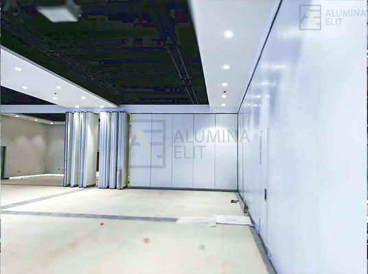 Good price Fireproof and Soundproof Movable Partition Wall with 6061-T6 Aluminum Alloy Frame and Galvanized Square Tube Keel online